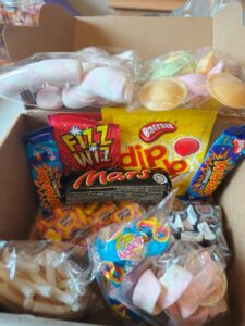 80s tuck shop box